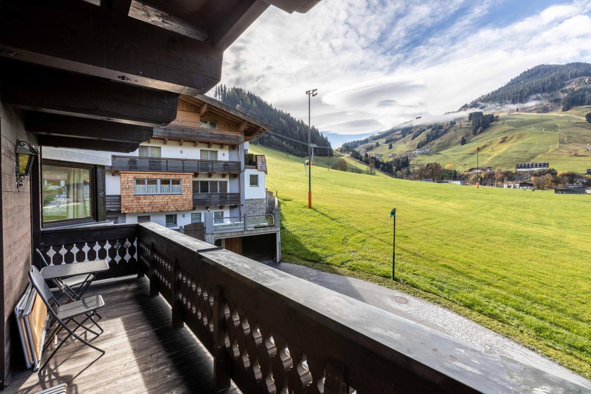 Appartements Wittenius Saalbach-Hinterglemm Exterior photo