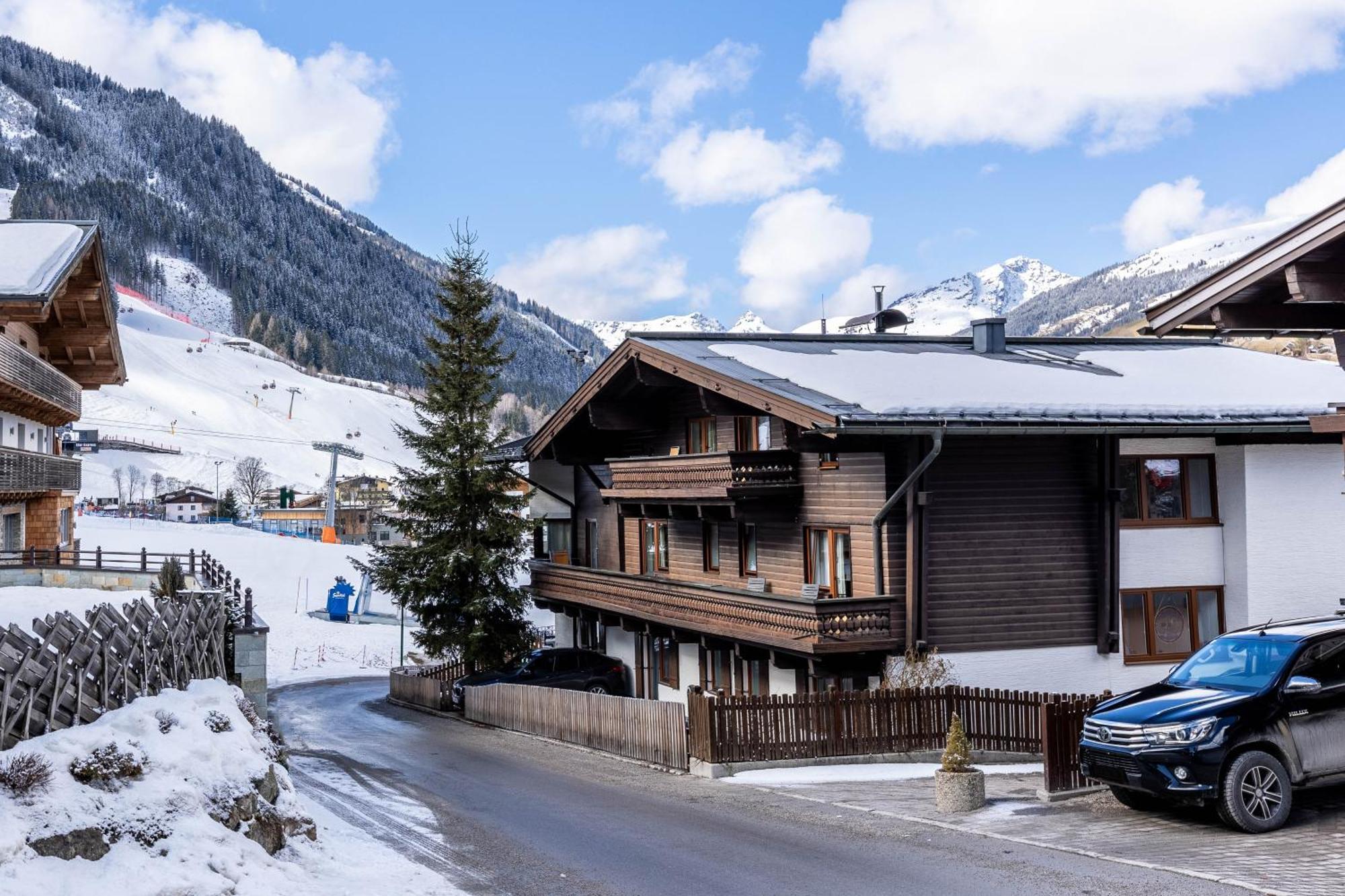 Appartements Wittenius Saalbach-Hinterglemm Exterior photo